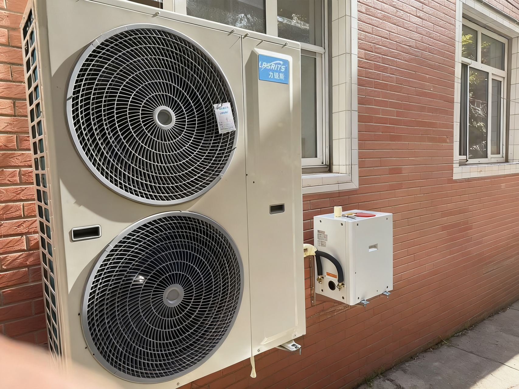 1772678288202898.jpg 1772678288202898.jpg